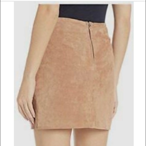 Blank NYC  Suede Skirt Double Buckle - Picture 2 of 3